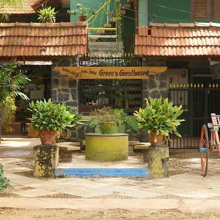 Green's Guest House Auroville Extérieur photo