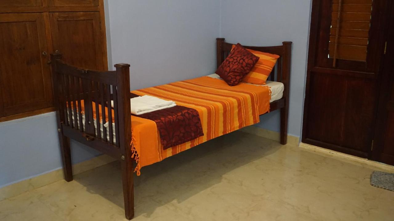 Green's Guest House Auroville Extérieur photo