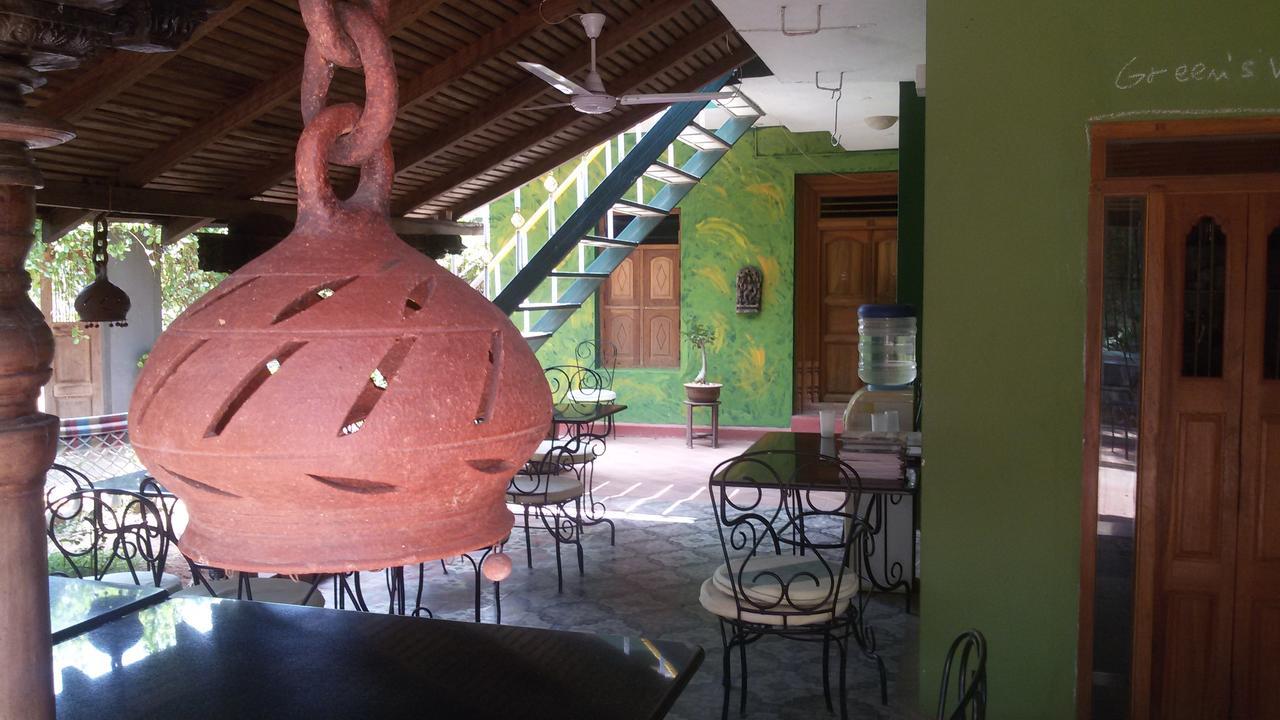 Green's Guest House Auroville Extérieur photo